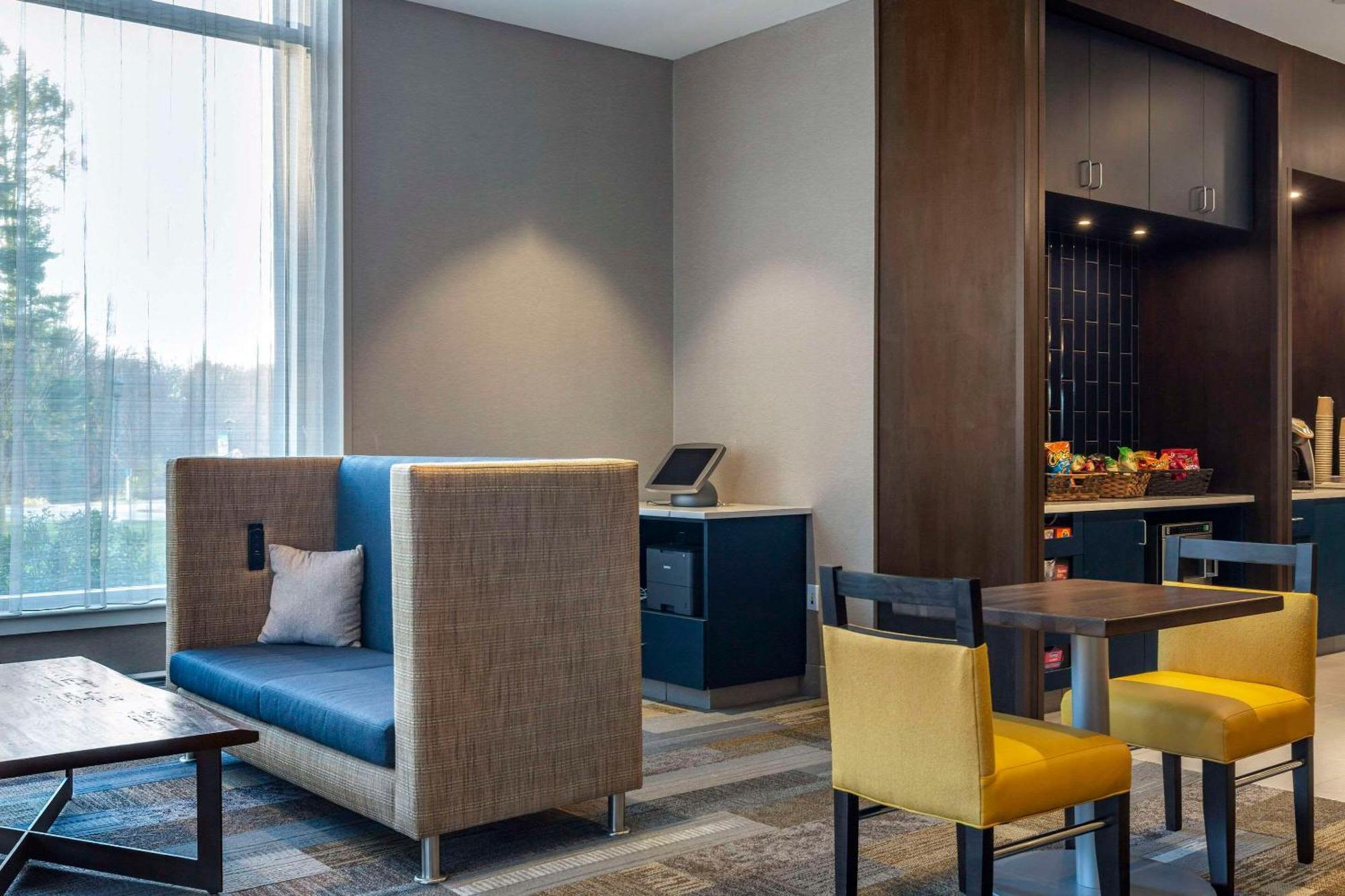 Cambria Hotel Manchester South Windsor Exteriér fotografie