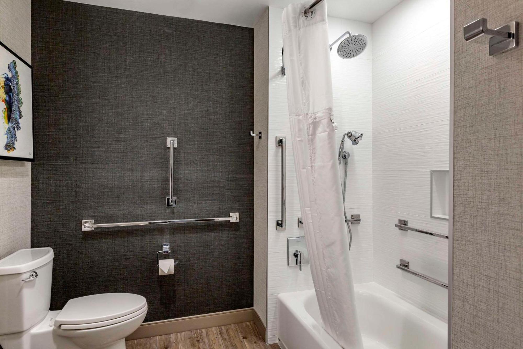 Cambria Hotel Manchester South Windsor Exteriér fotografie