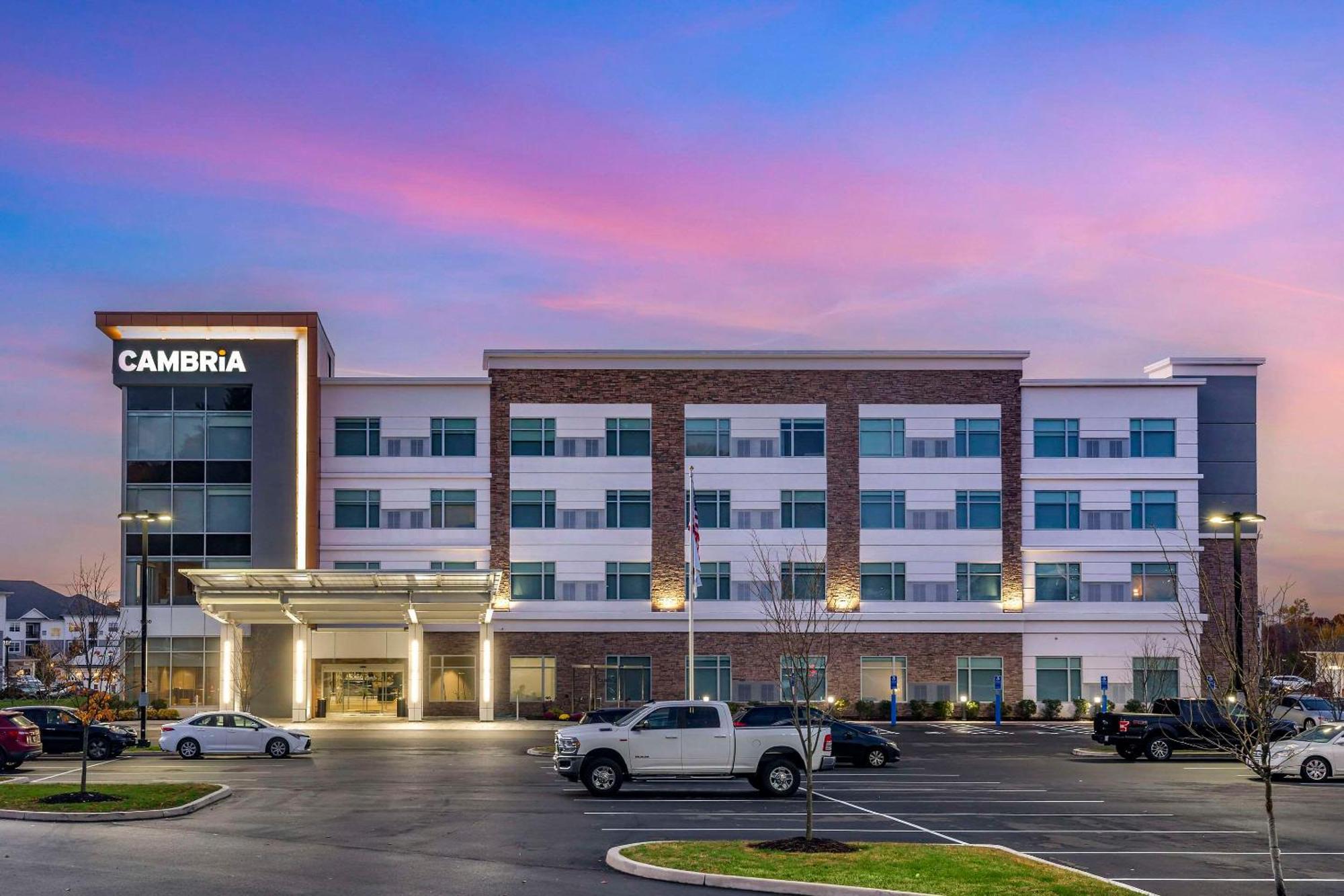Cambria Hotel Manchester South Windsor Exteriér fotografie